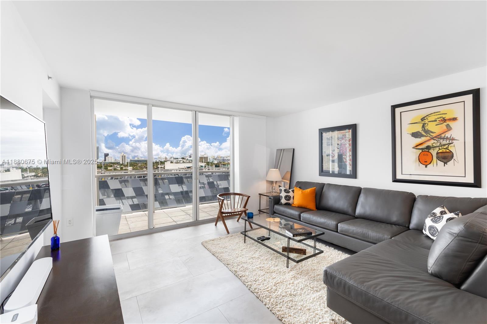 1800 Sunset Harbour Dr # 815