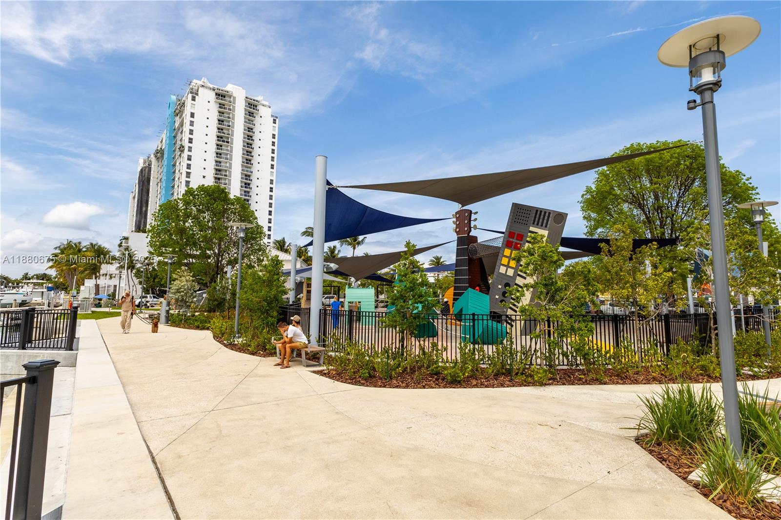 1800 Sunset Harbour Dr # 815