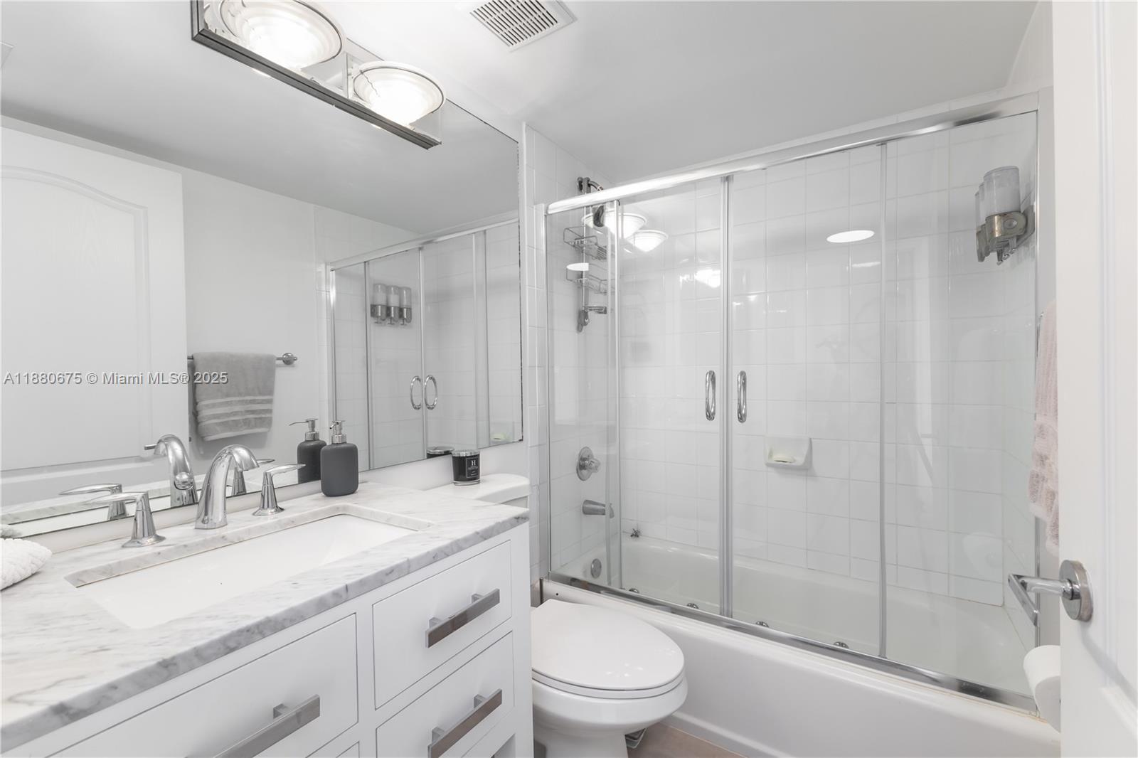 1800 Sunset Harbour Dr # 815