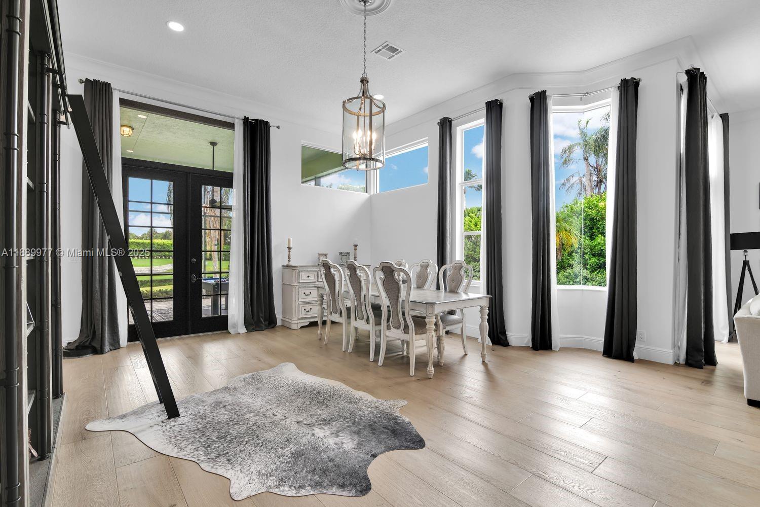 6622 Newport Lake Cir