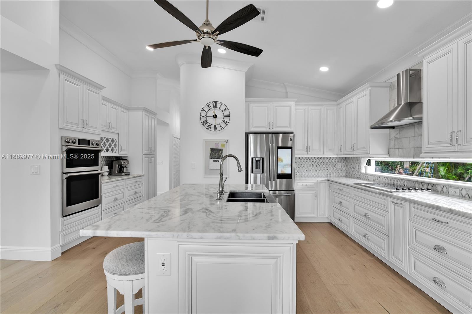 6622 Newport Lake Cir