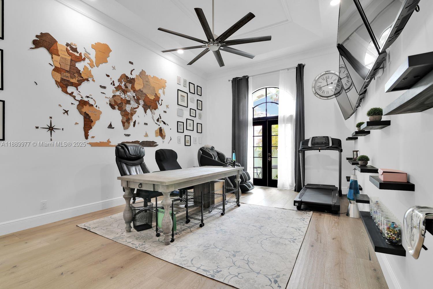 6622 Newport Lake Cir