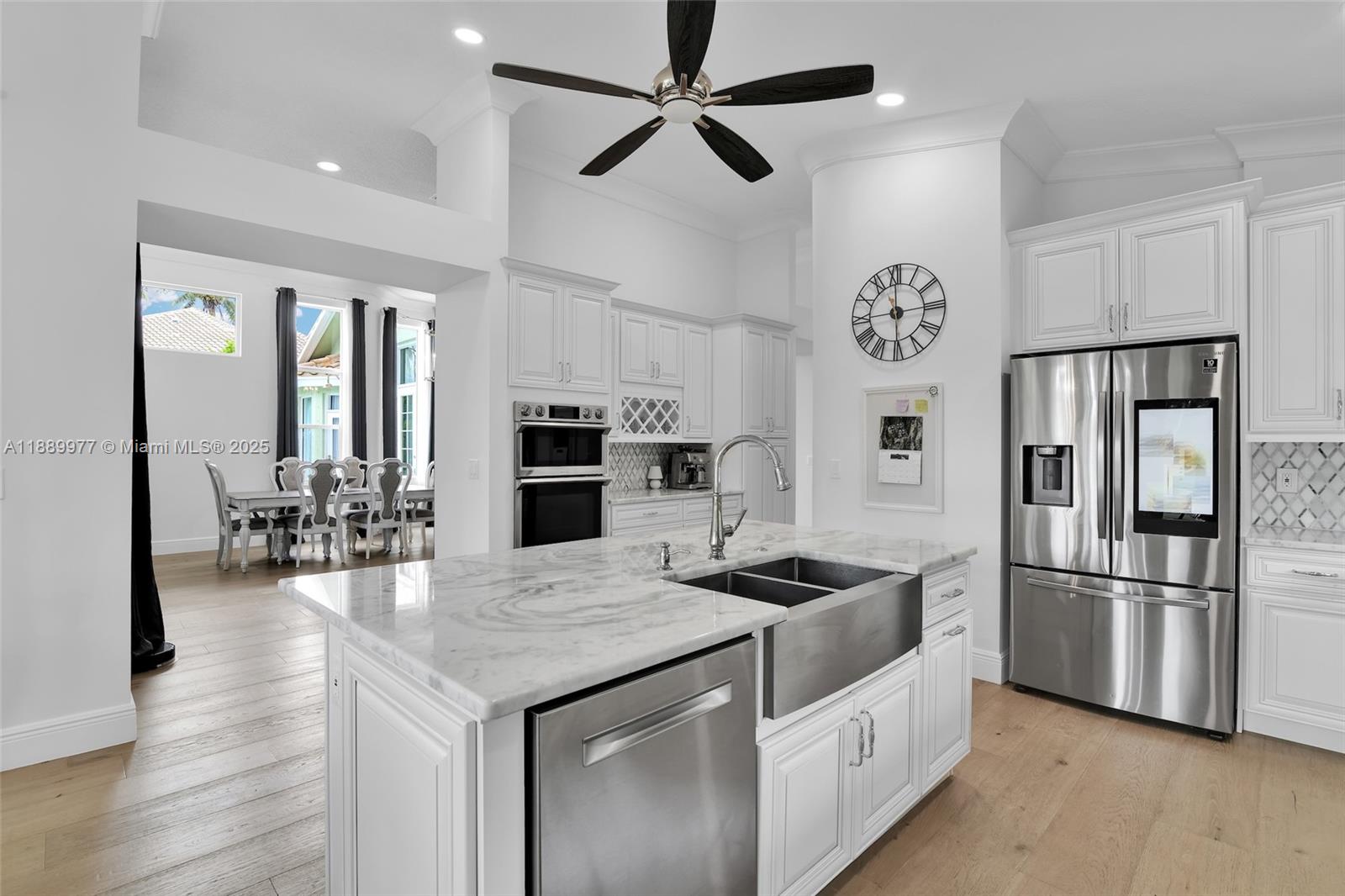 6622 Newport Lake Cir