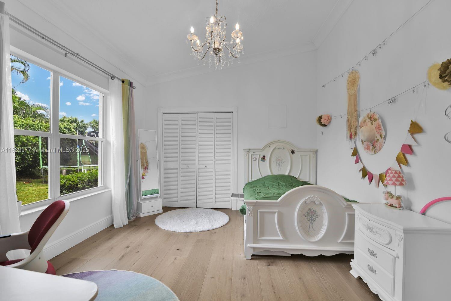 6622 Newport Lake Cir