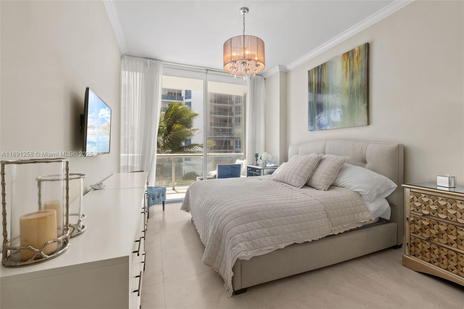 6799 Collins Ave # 209