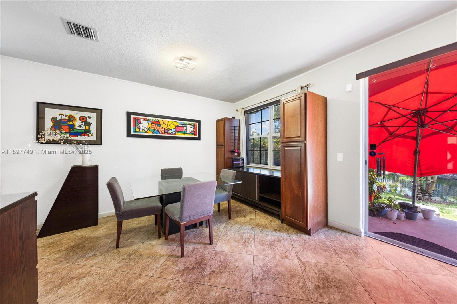 3869 NW 92nd Ave, Sunrise