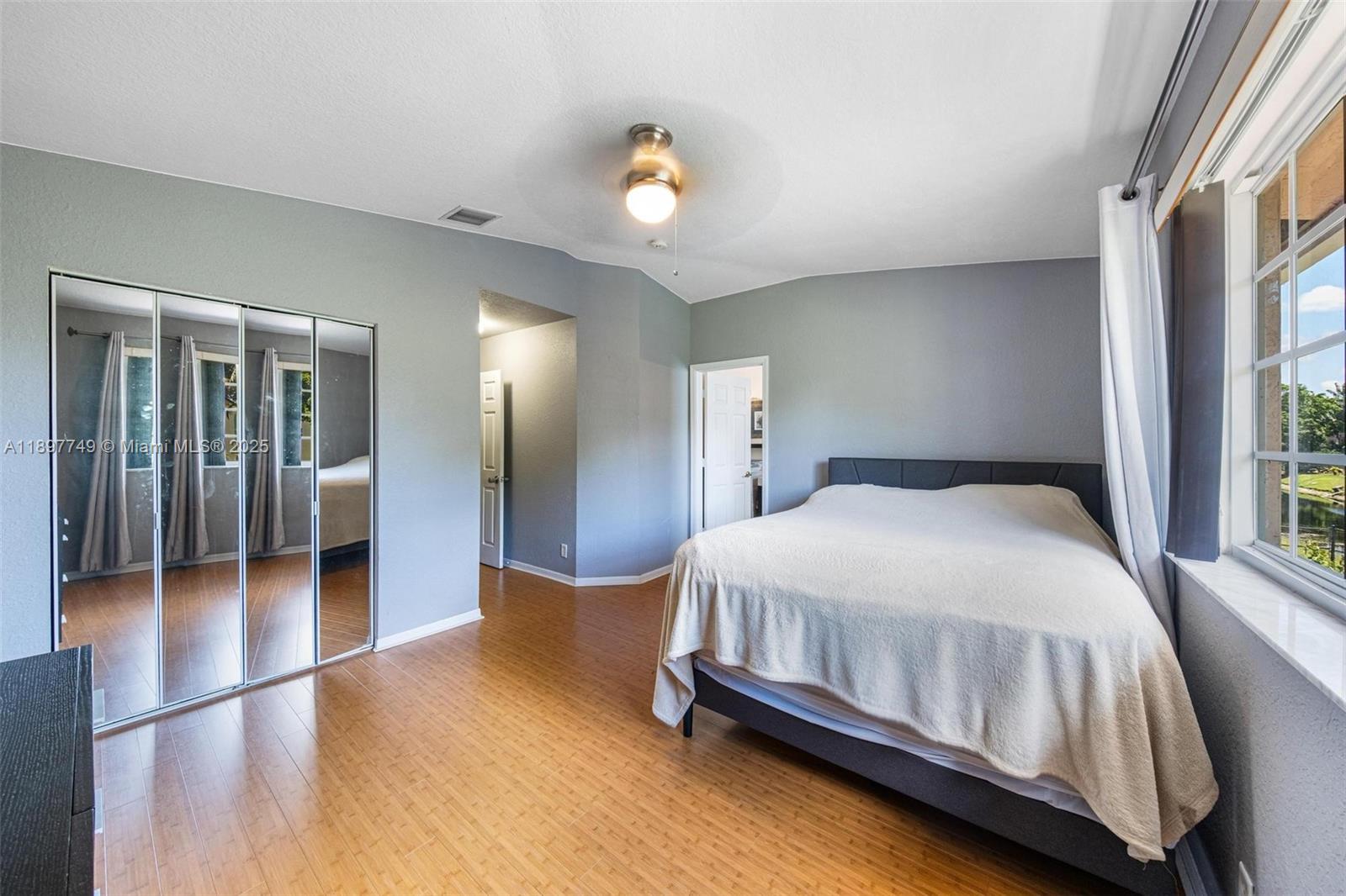 3869 NW 92nd Ave, Sunrise