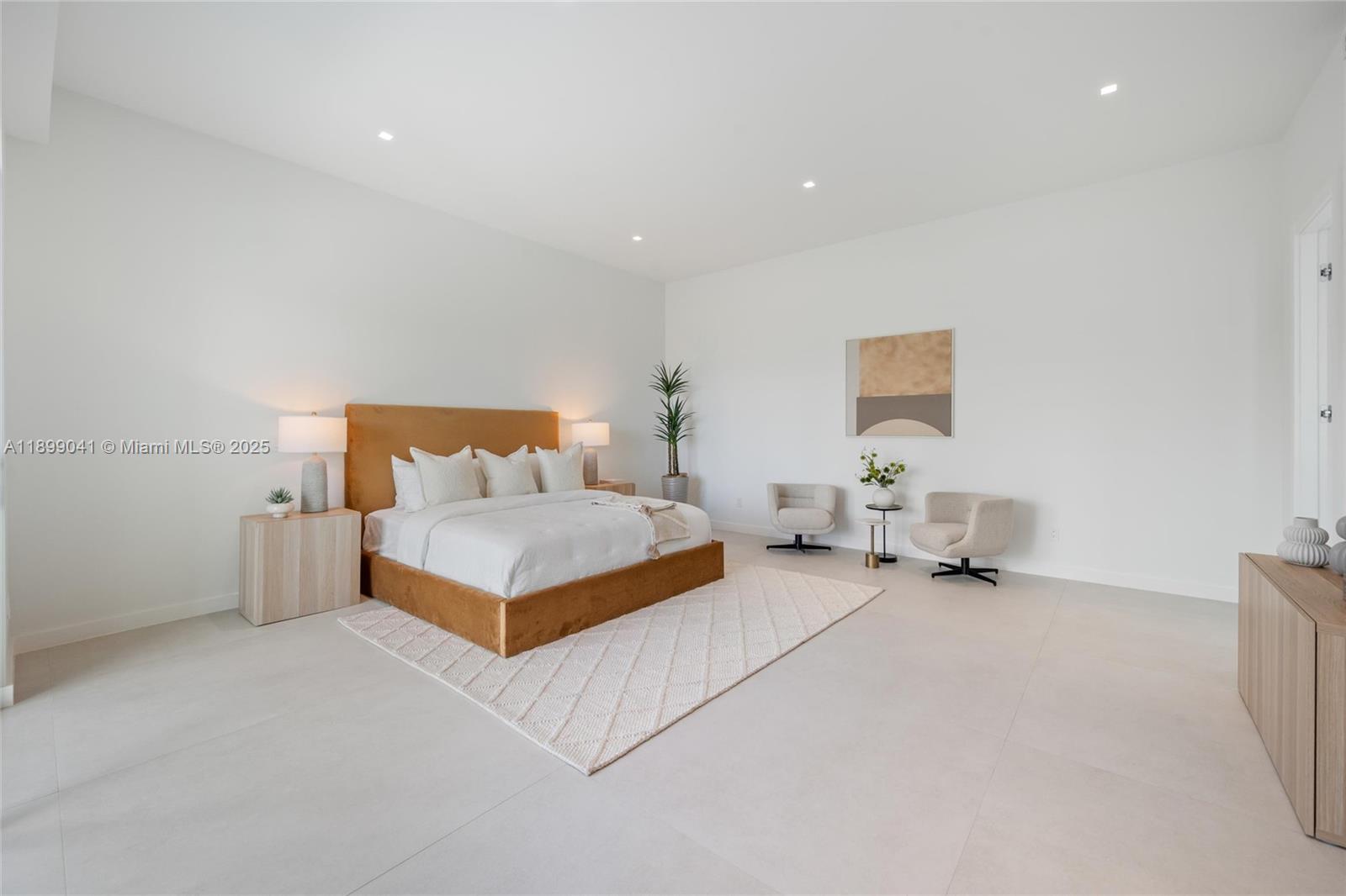 300 NE 48th St, Miami