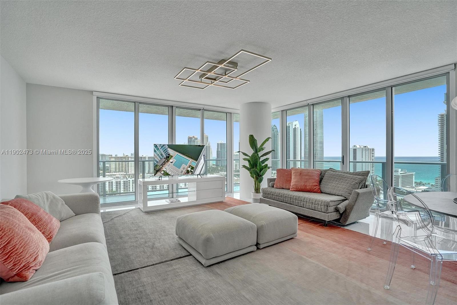 330 Sunny Isles Blvd # 2207 Unit: 5-2207