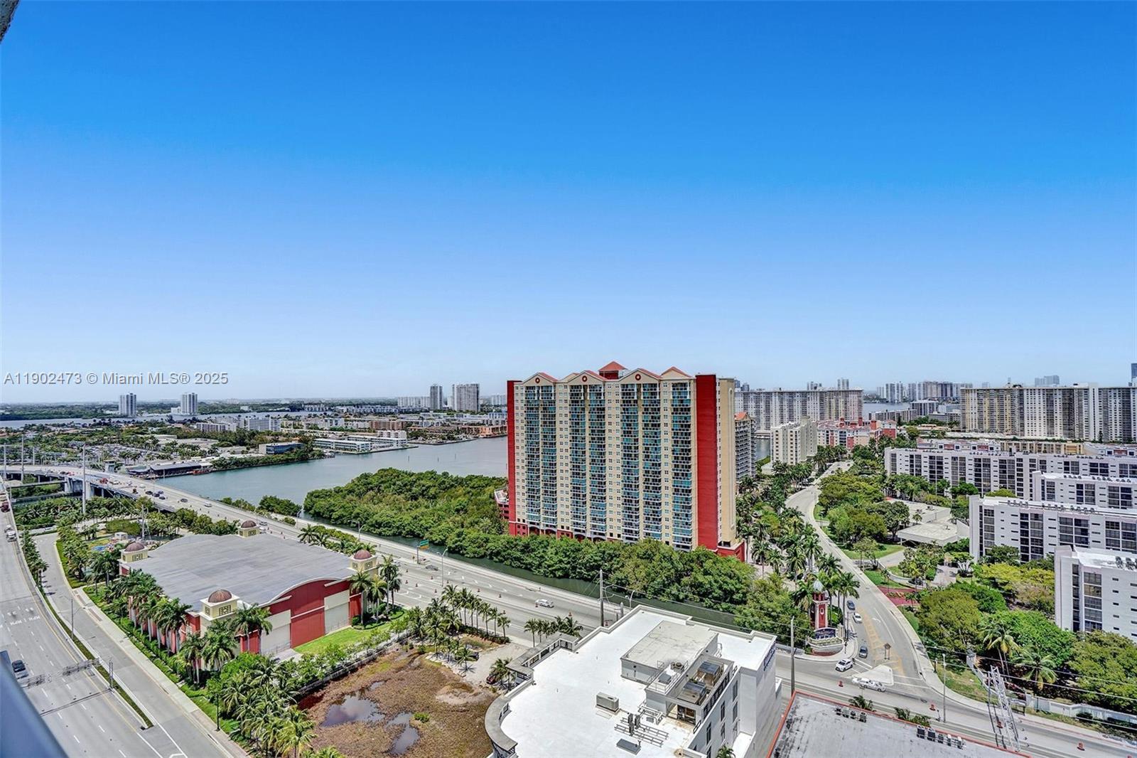 330 Sunny Isles Blvd # 2207 Unit: 5-2207