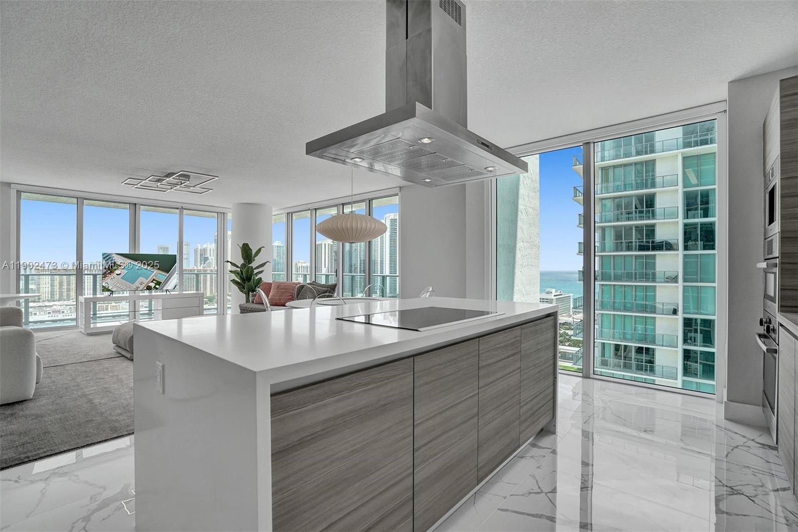 330 Sunny Isles Blvd # 2207 Unit: 5-2207