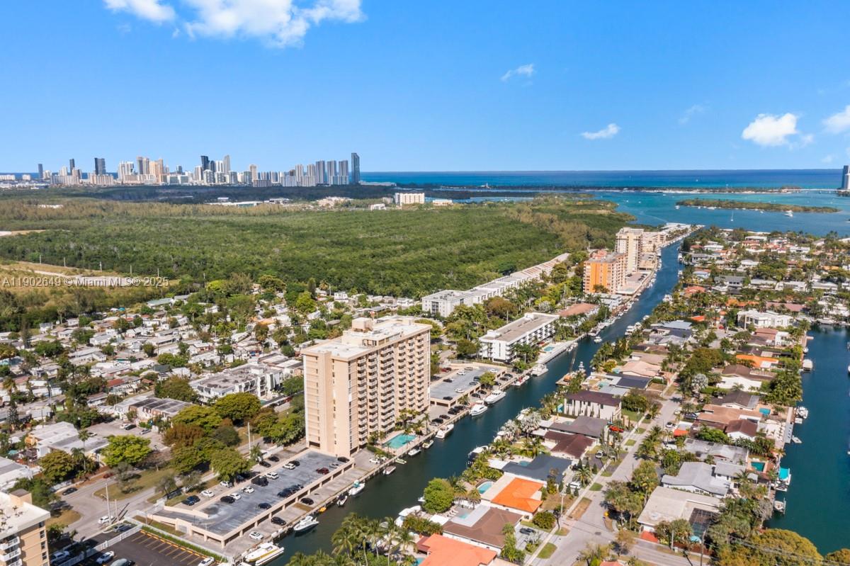 2350 NE 135th St # 1401, North Miami Unit: 1401