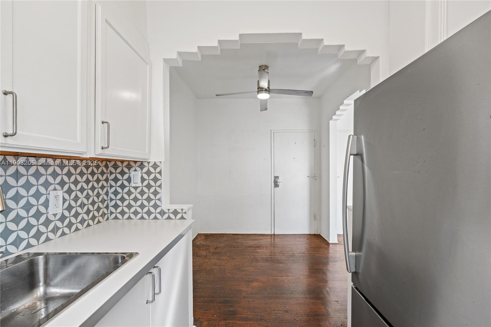 1611 Euclid Ave # 10