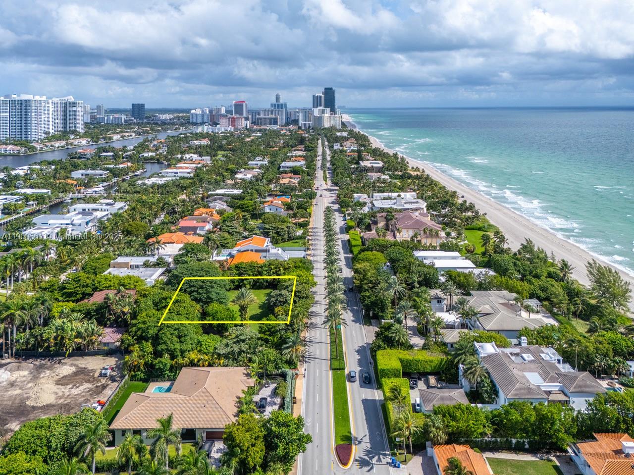 326 Ocean Blvd, Golden Beach