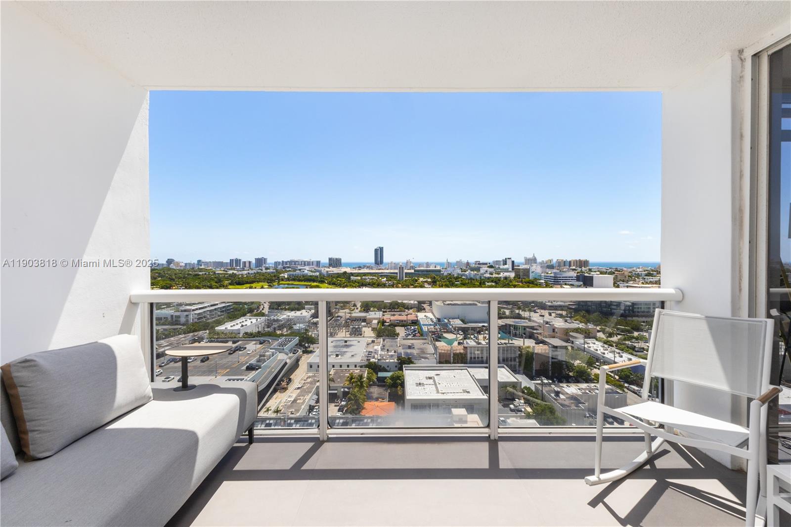 1800 Sunset Harbour Dr # 2105