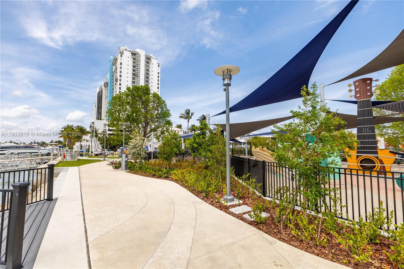 1800 Sunset Harbour Dr # 2105