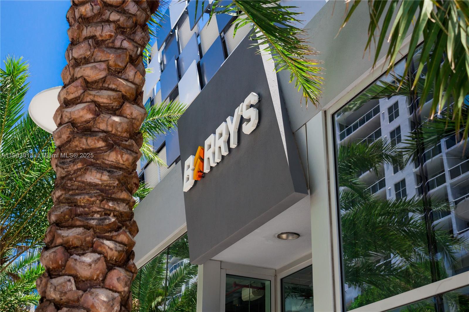 1800 Sunset Harbour Dr # 2105