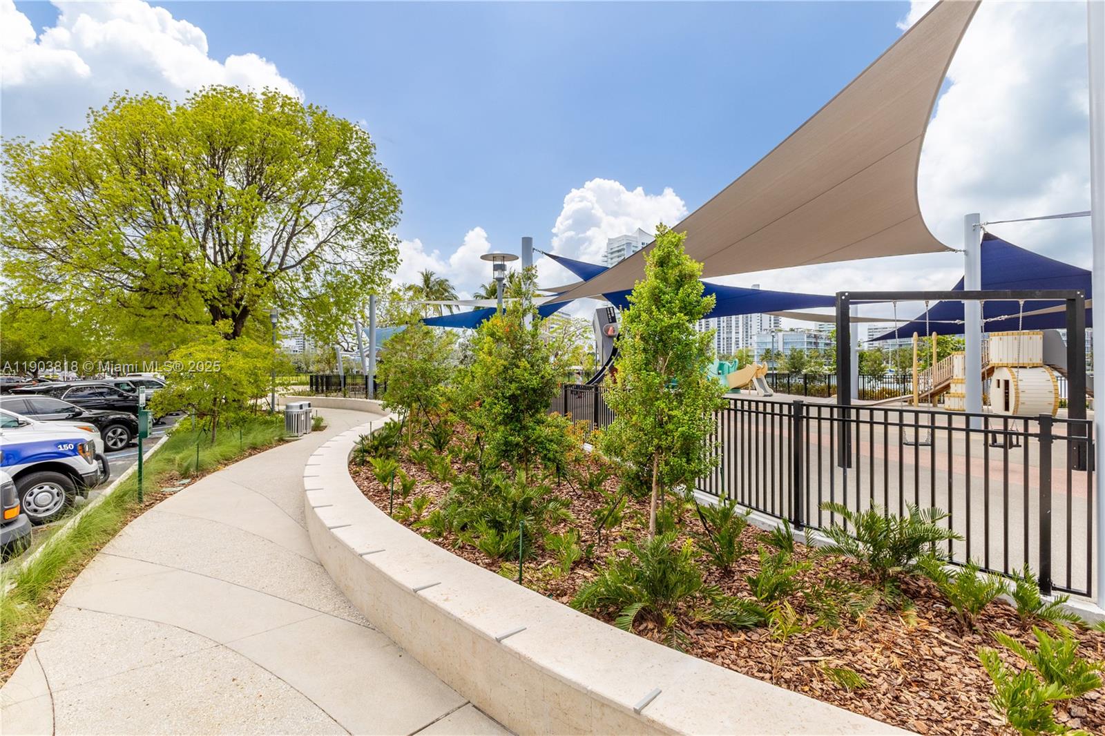 1800 Sunset Harbour Dr # 2105