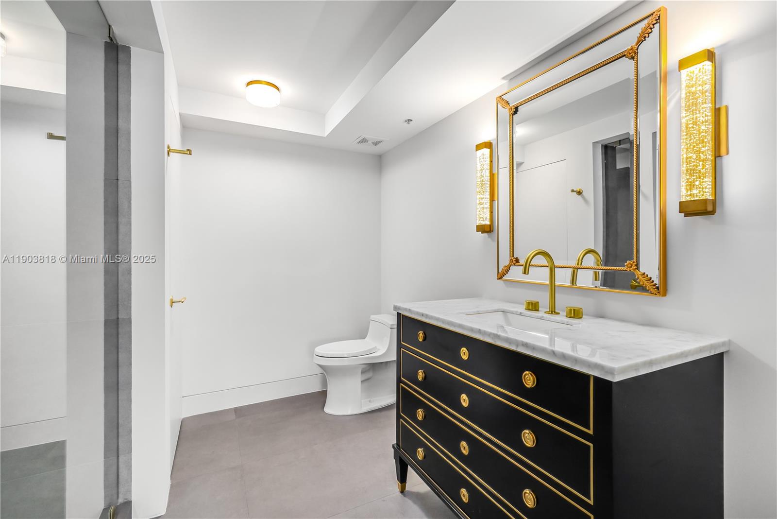 1800 Sunset Harbour Dr # 2105