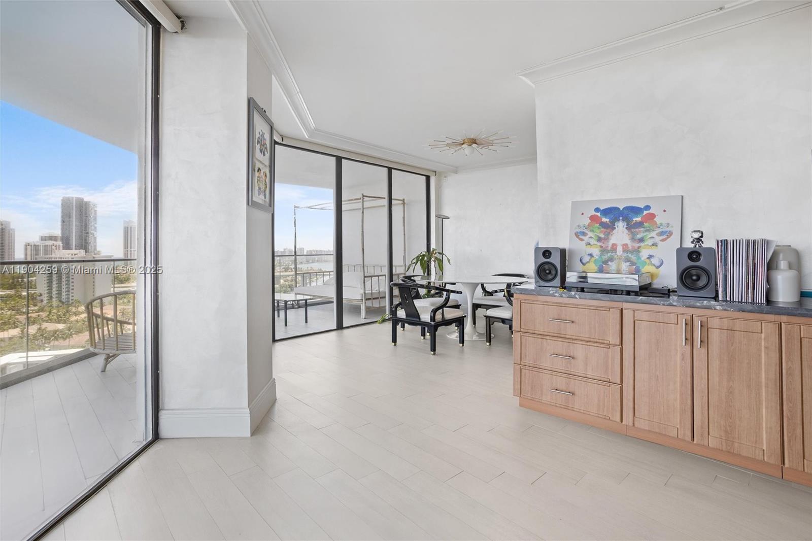 19707 Turnberry Way # 19H