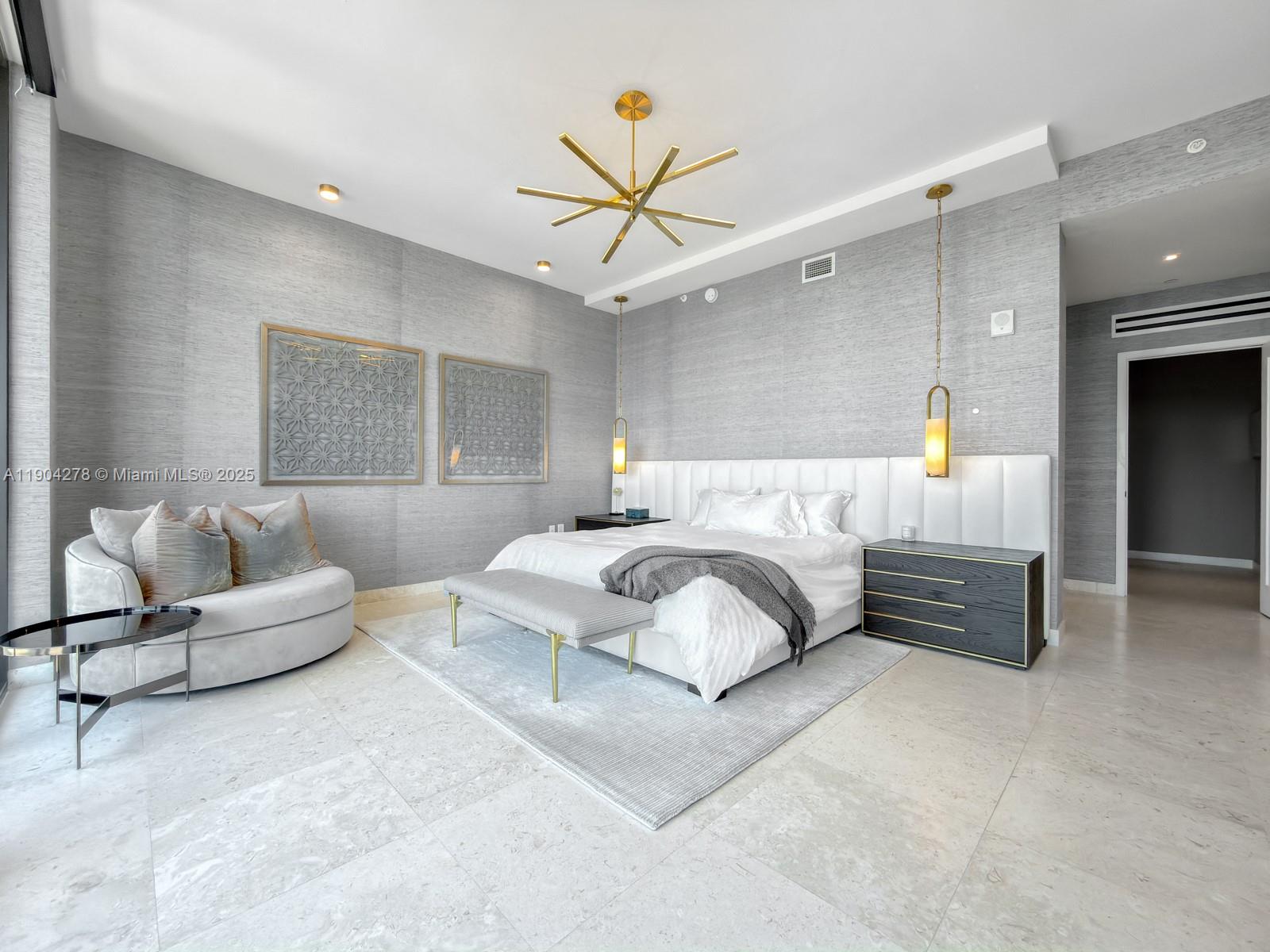 3581 E Glencoe St # 501