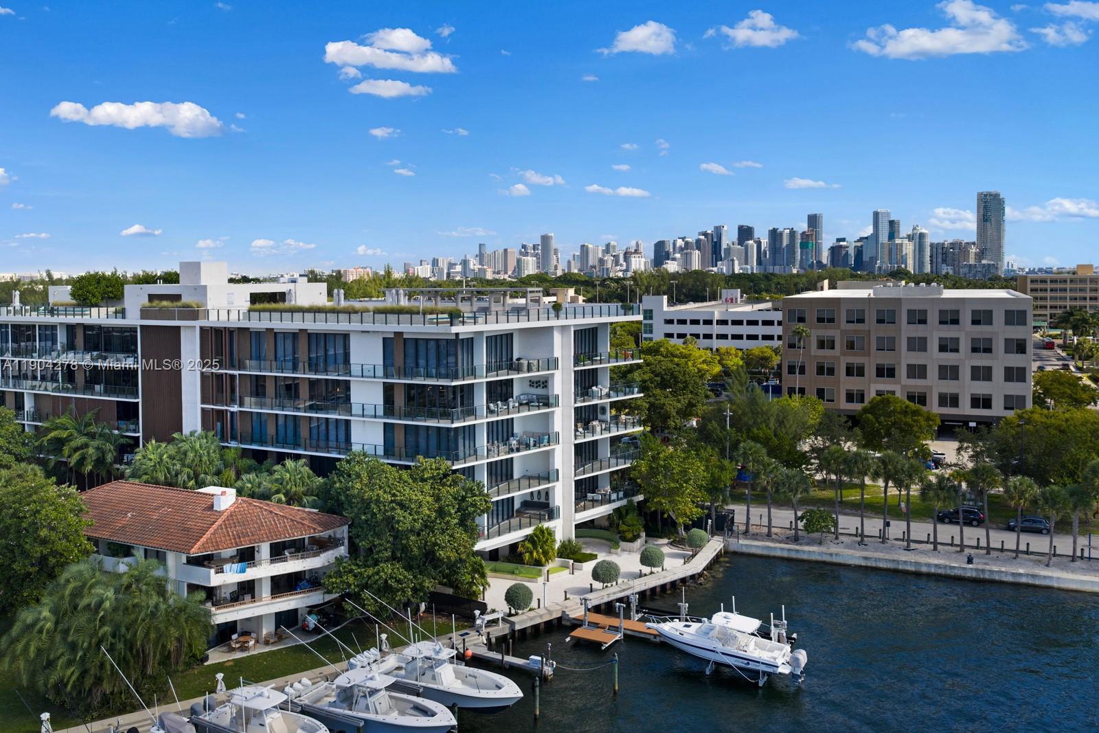 3581 E Glencoe St # 501