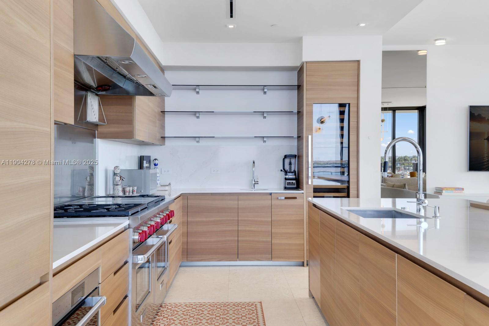 3581 E Glencoe St # 501