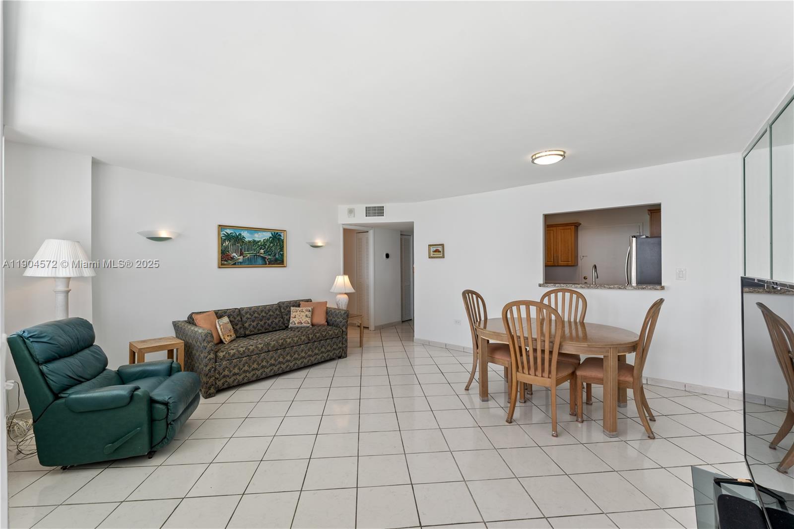 7135 Collins Ave # 1704