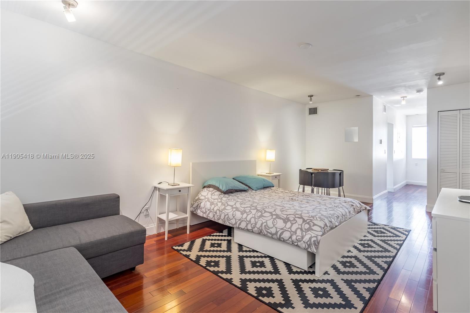 1340 Drexel Ave # 403