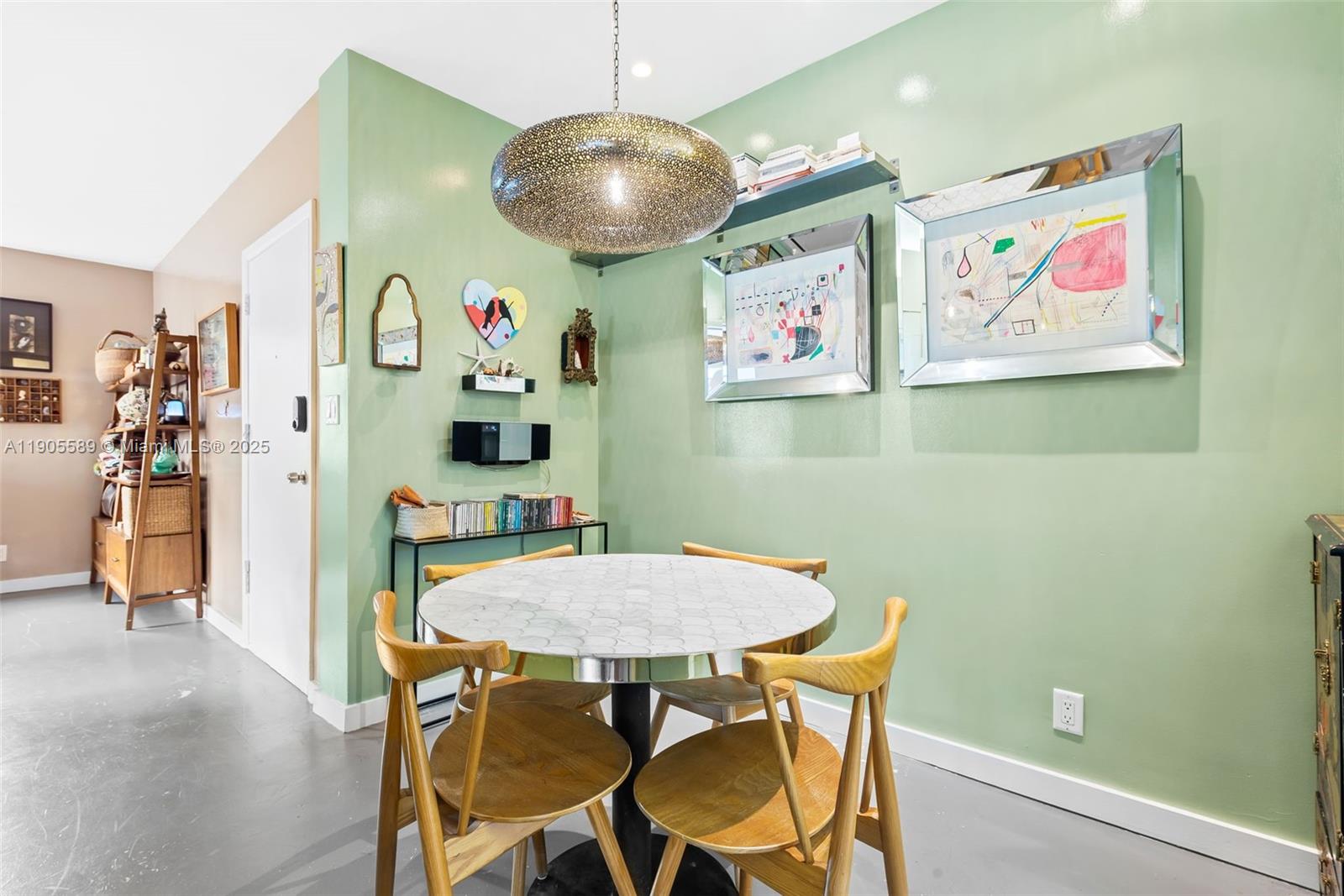 823 Jefferson Ave # 6