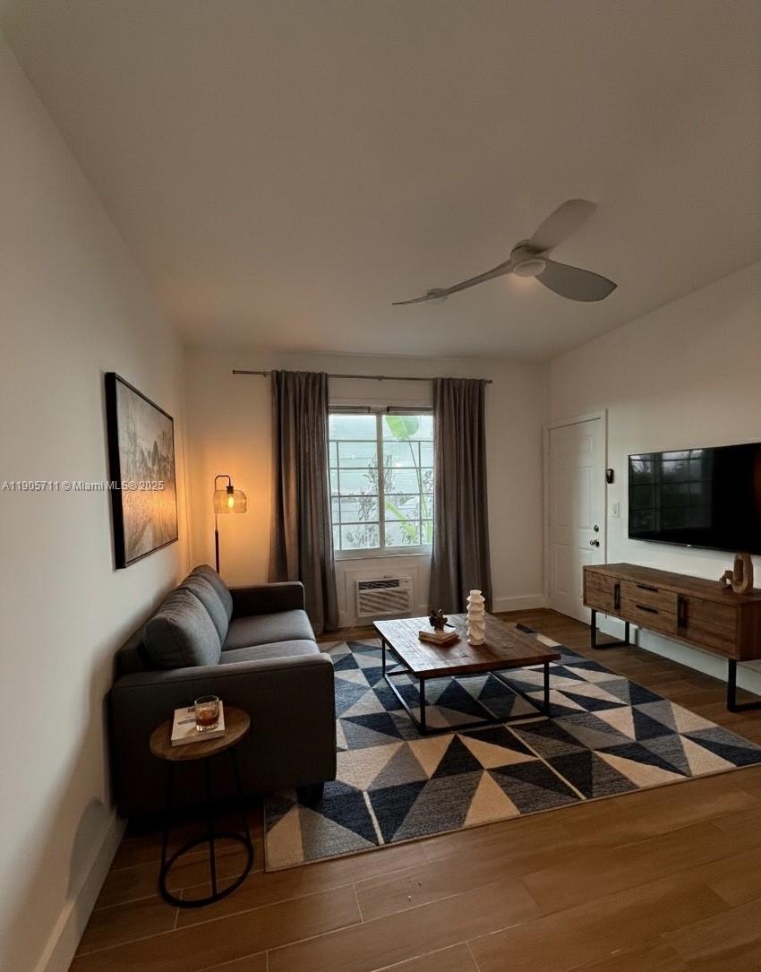 349 Meridian Ave # B103