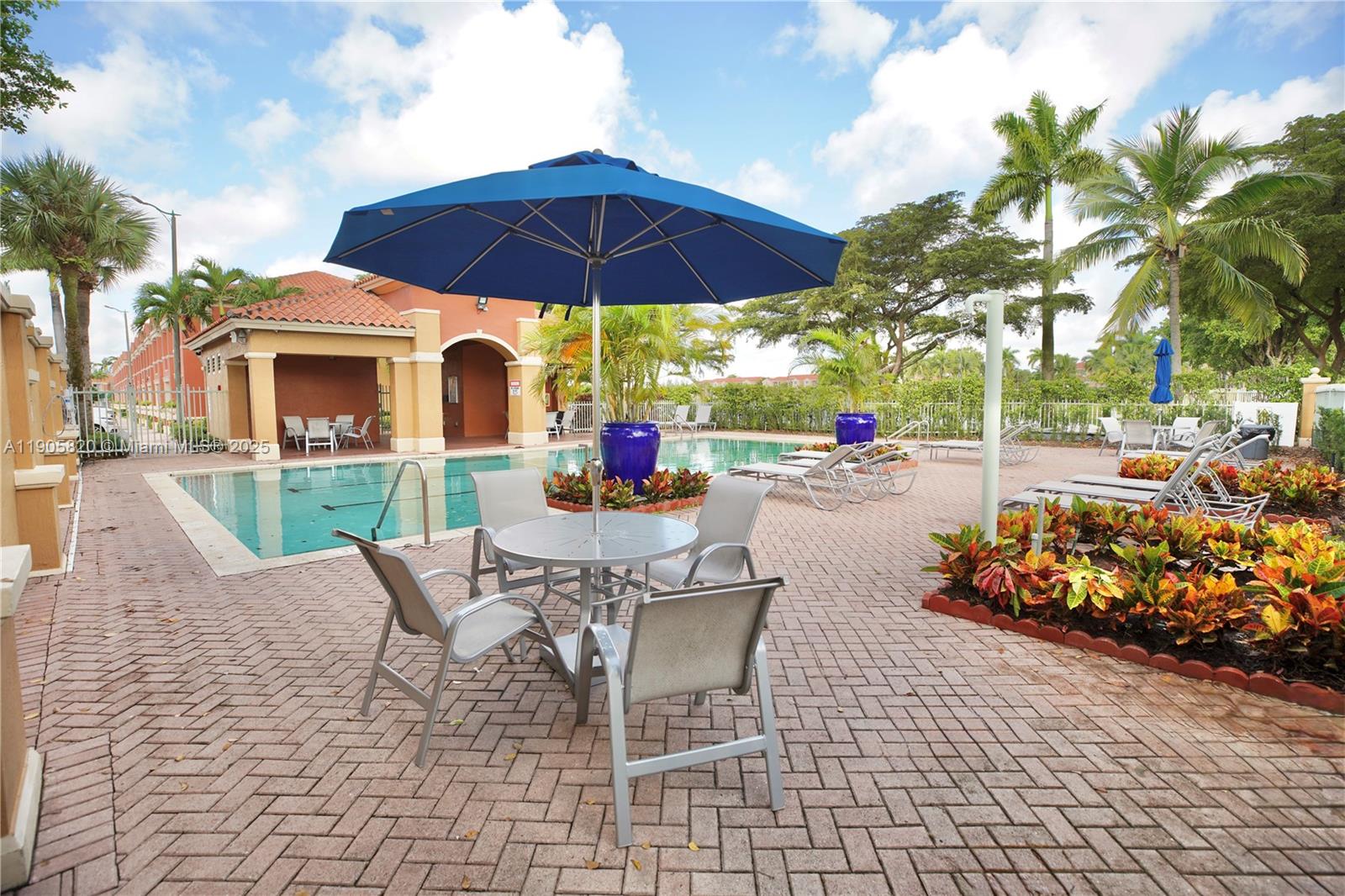 6101 NW 114th Ct # 124