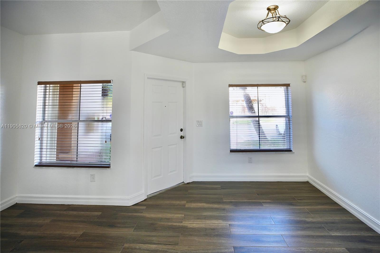 6101 NW 114th Ct # 124