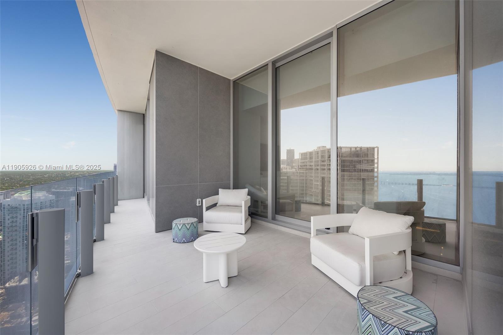 300 Biscayne Boulevard Way # 5205W