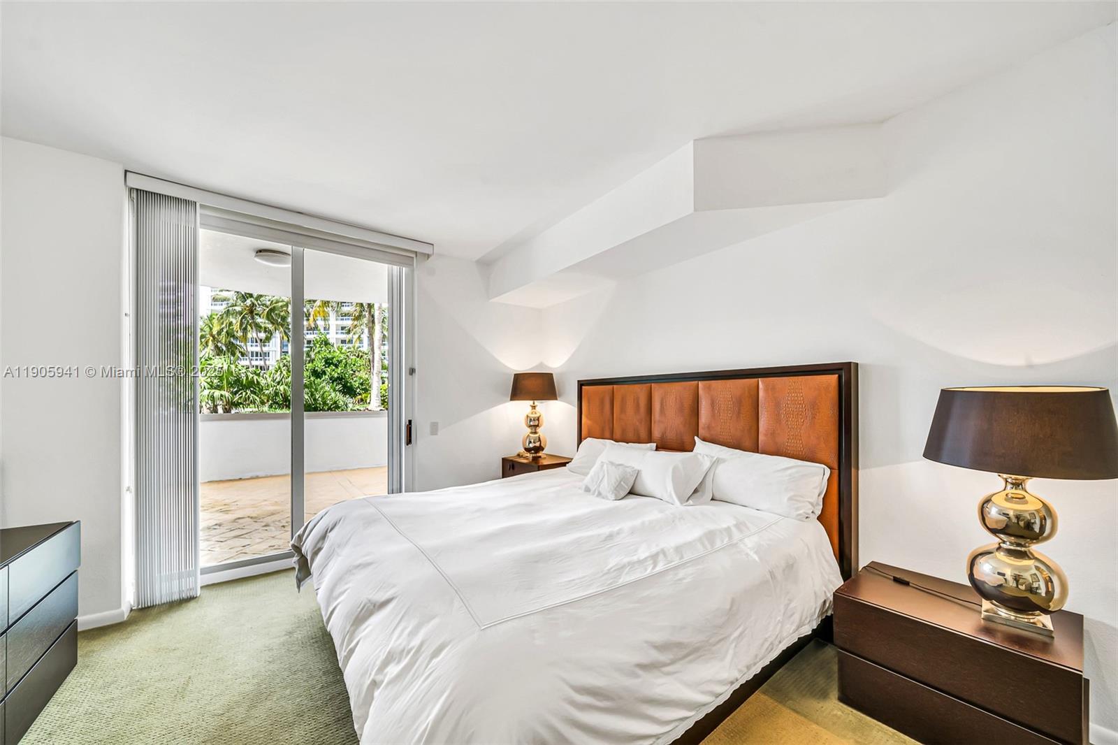 21050 Point Pl # 401