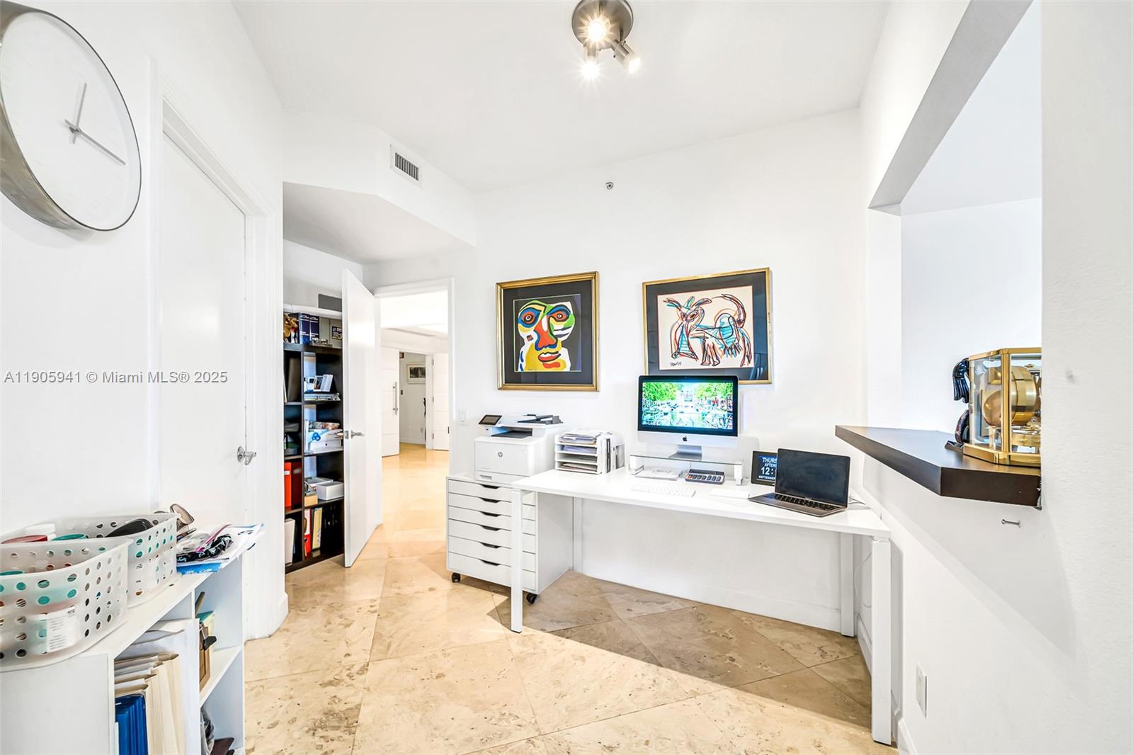 21050 Point Pl # 401