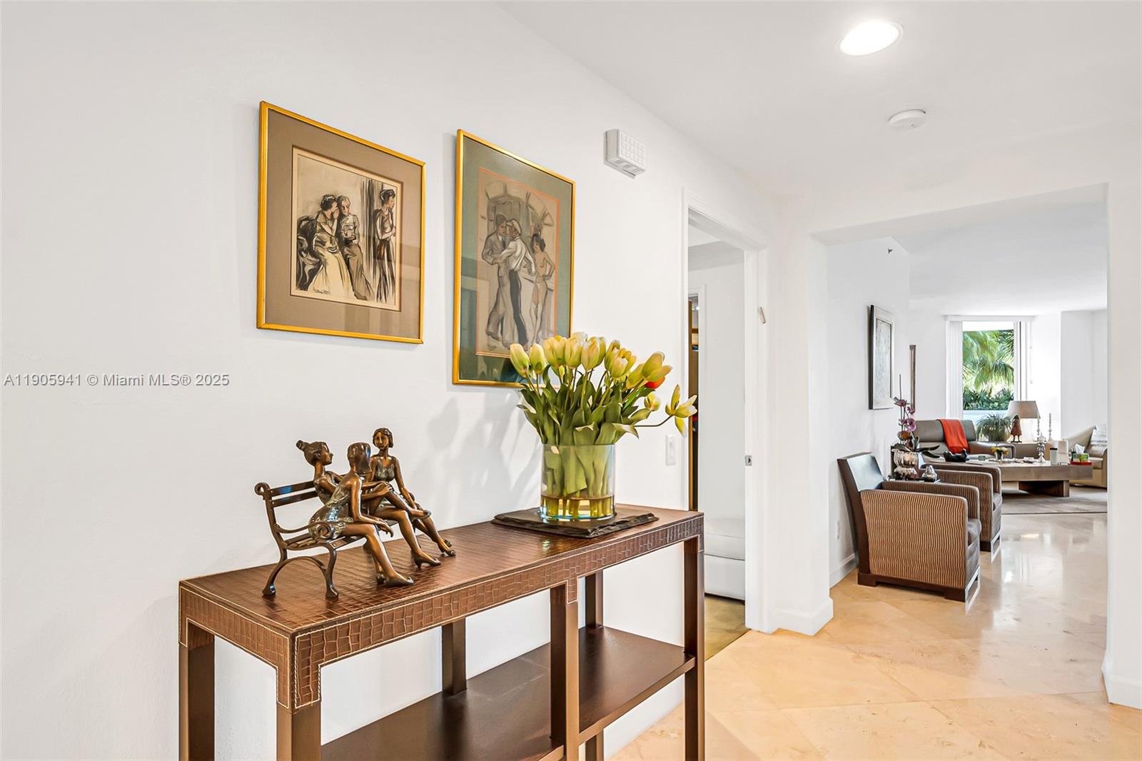 21050 Point Pl # 401