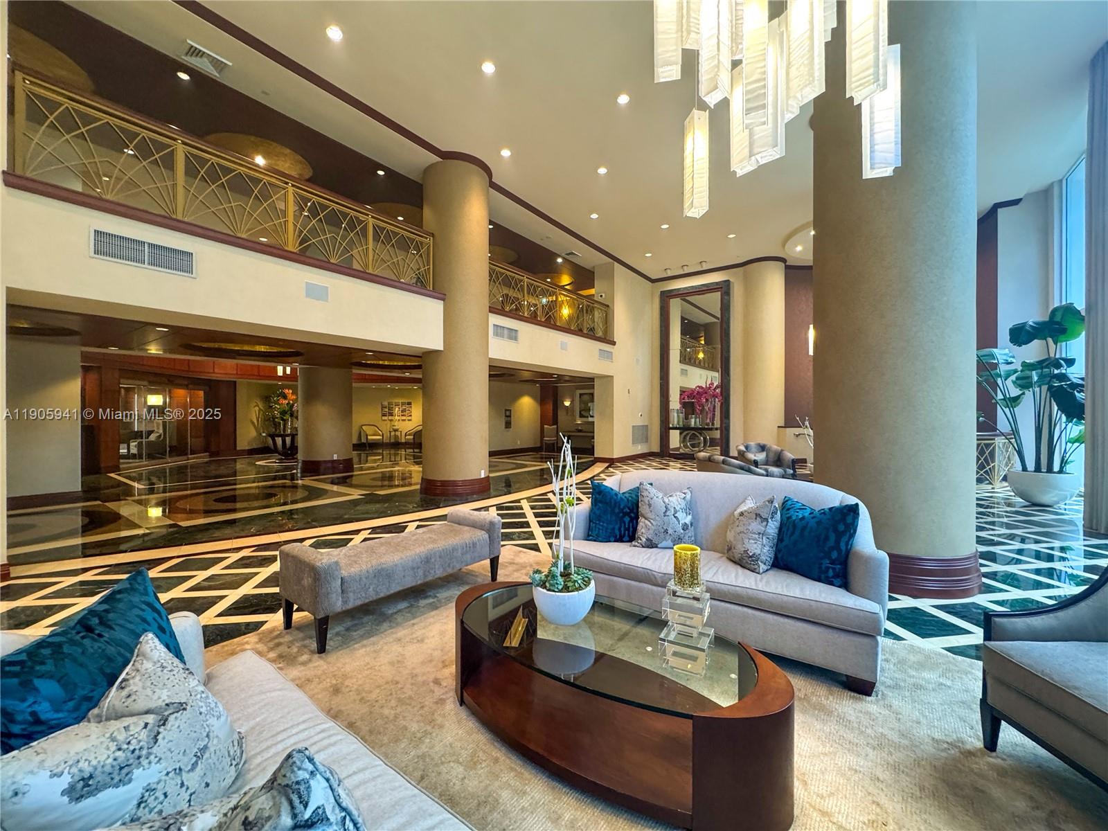 21050 Point Pl # 401