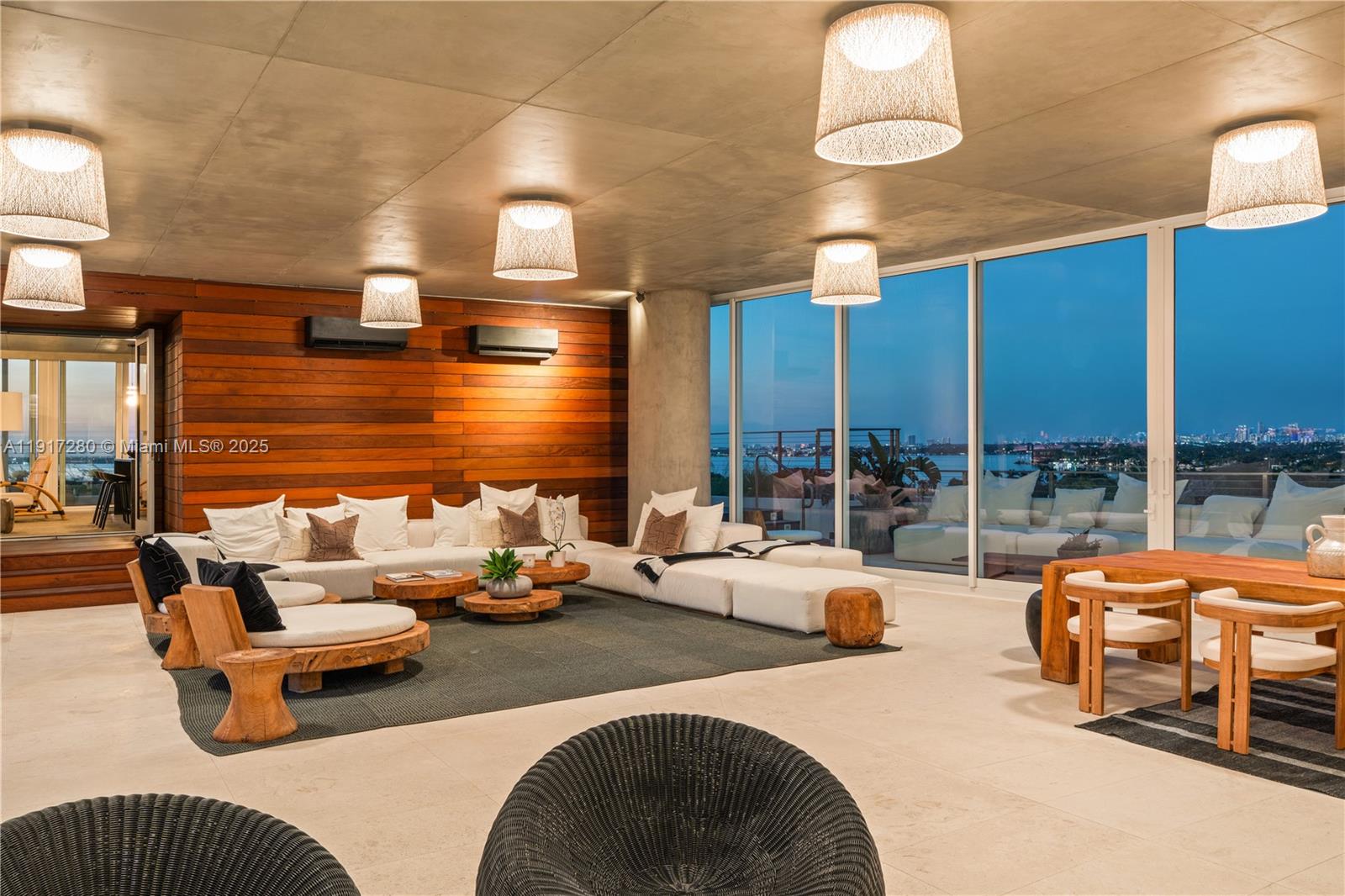 4701 N Meridian Ave Unit: UPH21