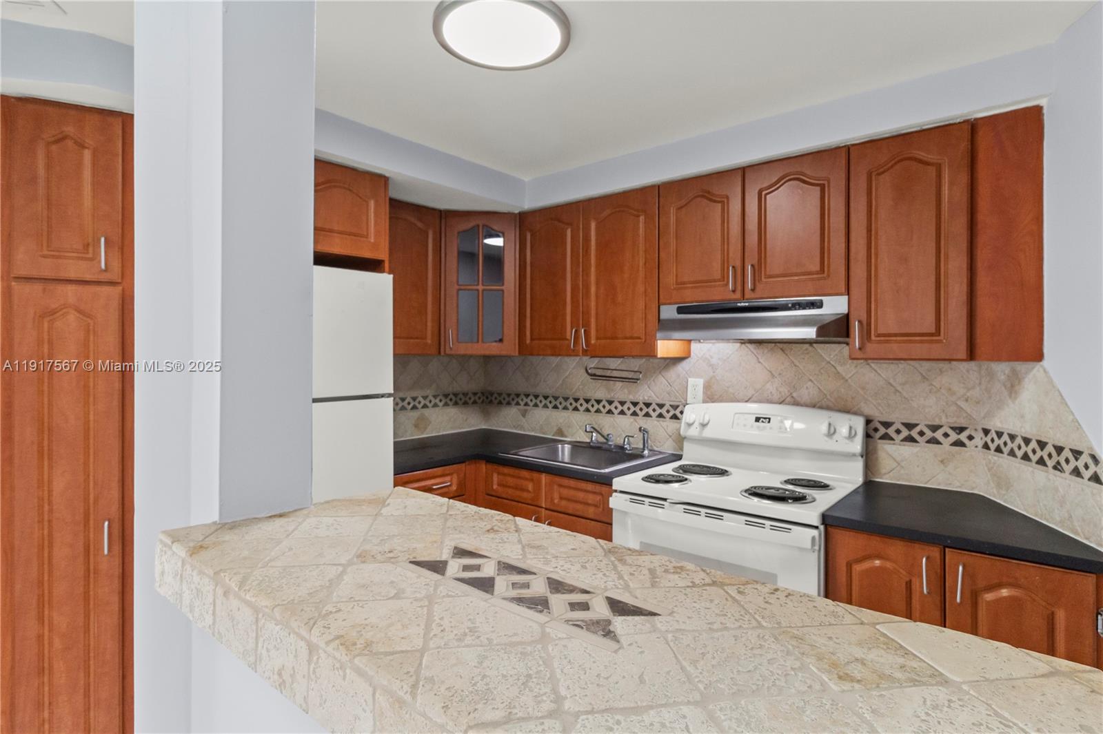 18630 NE 18th Ave # 136