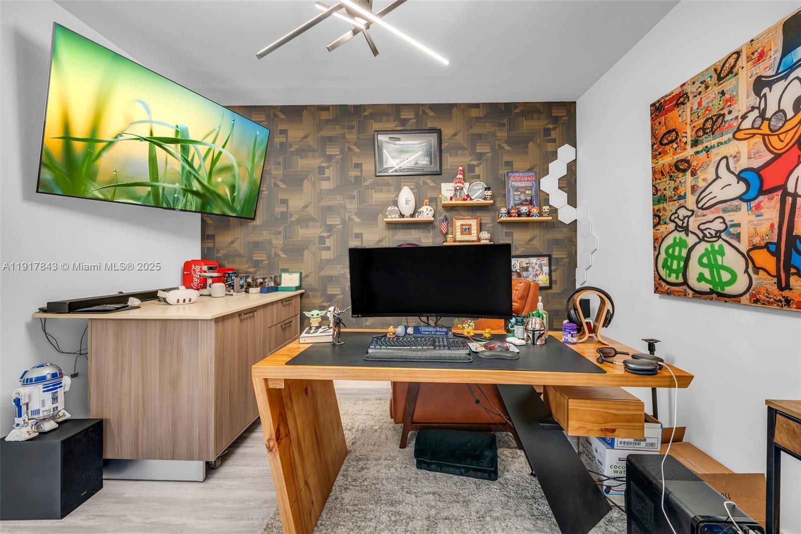 5252 NW 85th Ave # 504