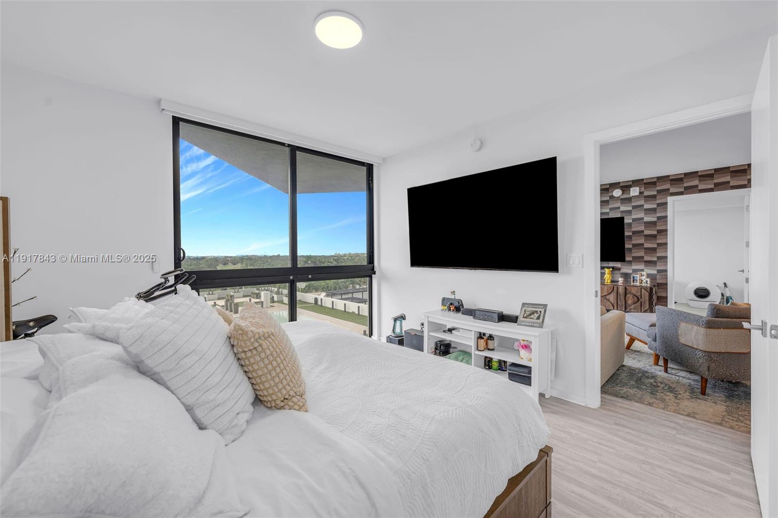 5252 NW 85th Ave # 504