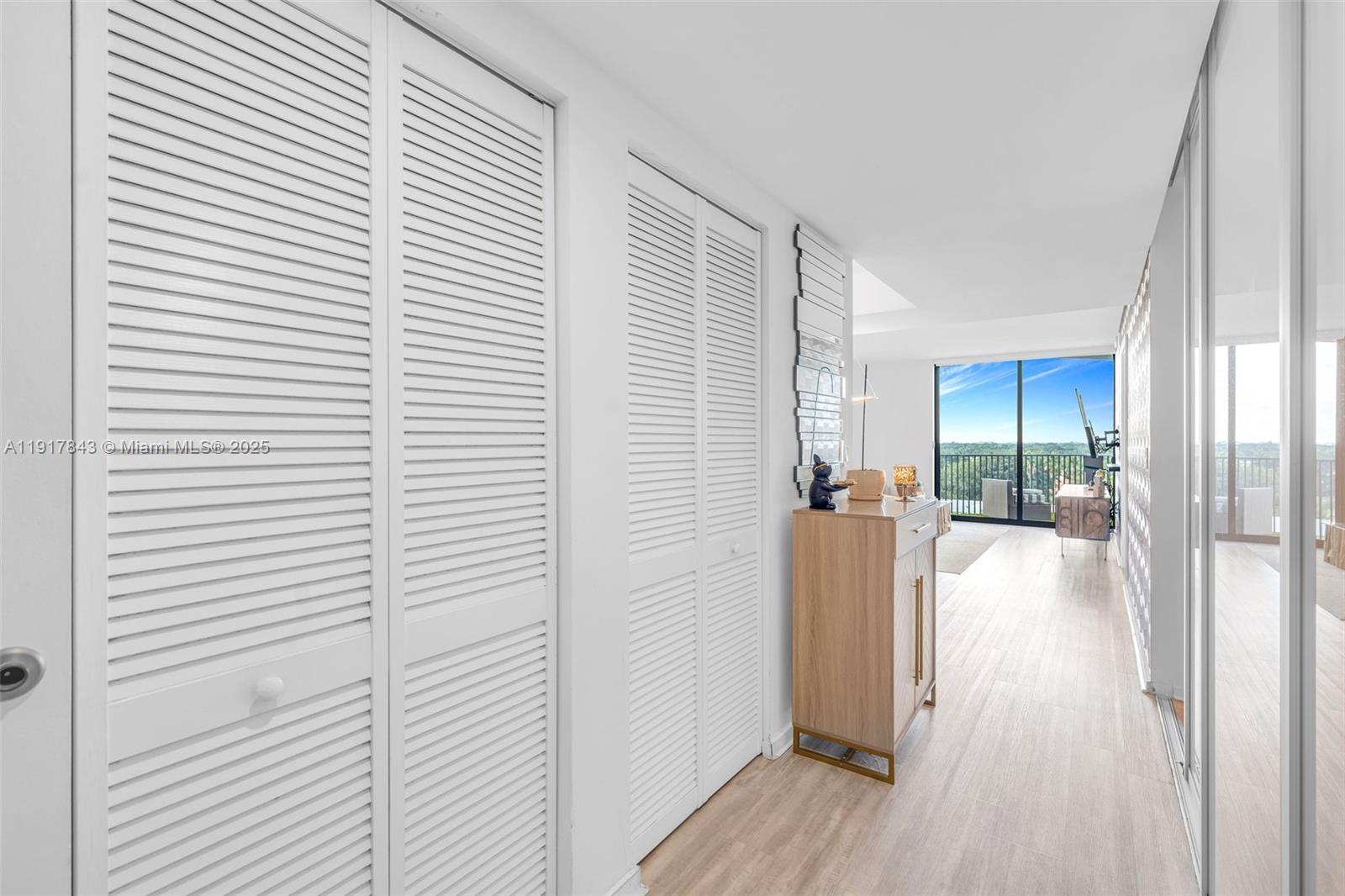 5252 NW 85th Ave # 504