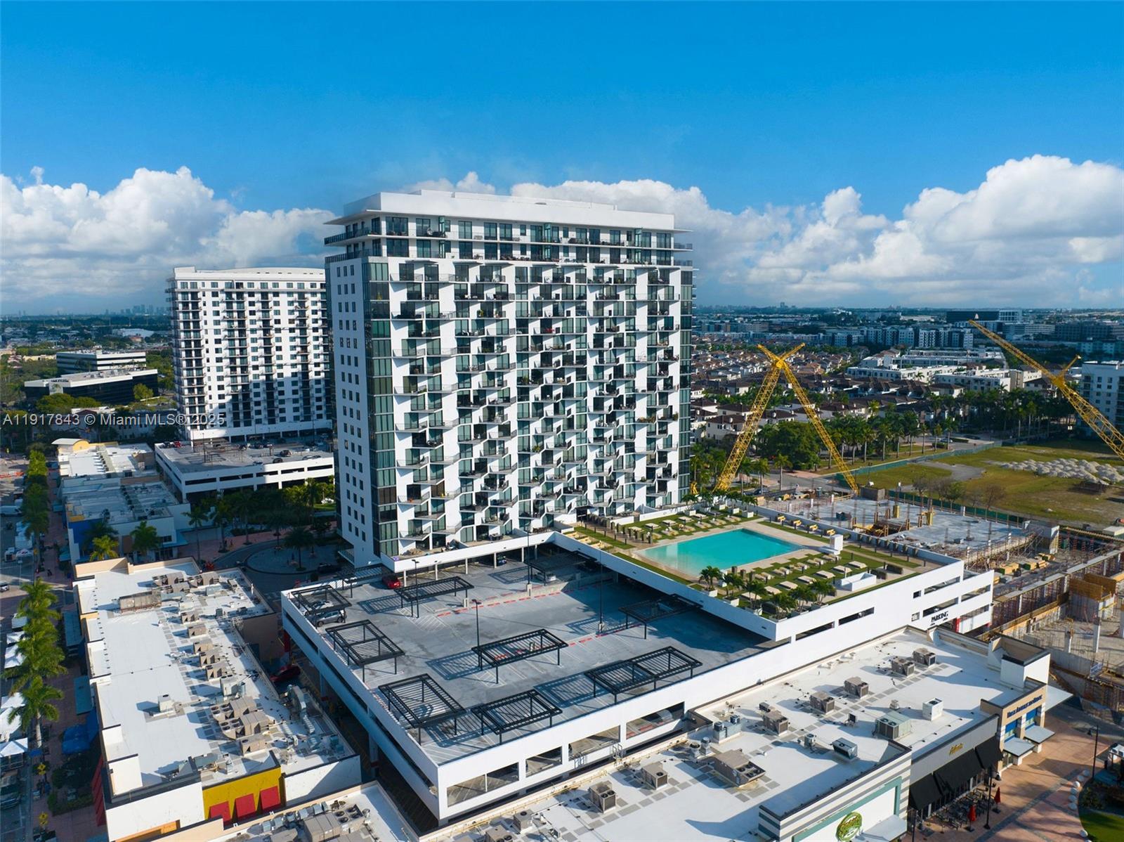 5252 NW 85th Ave # 504