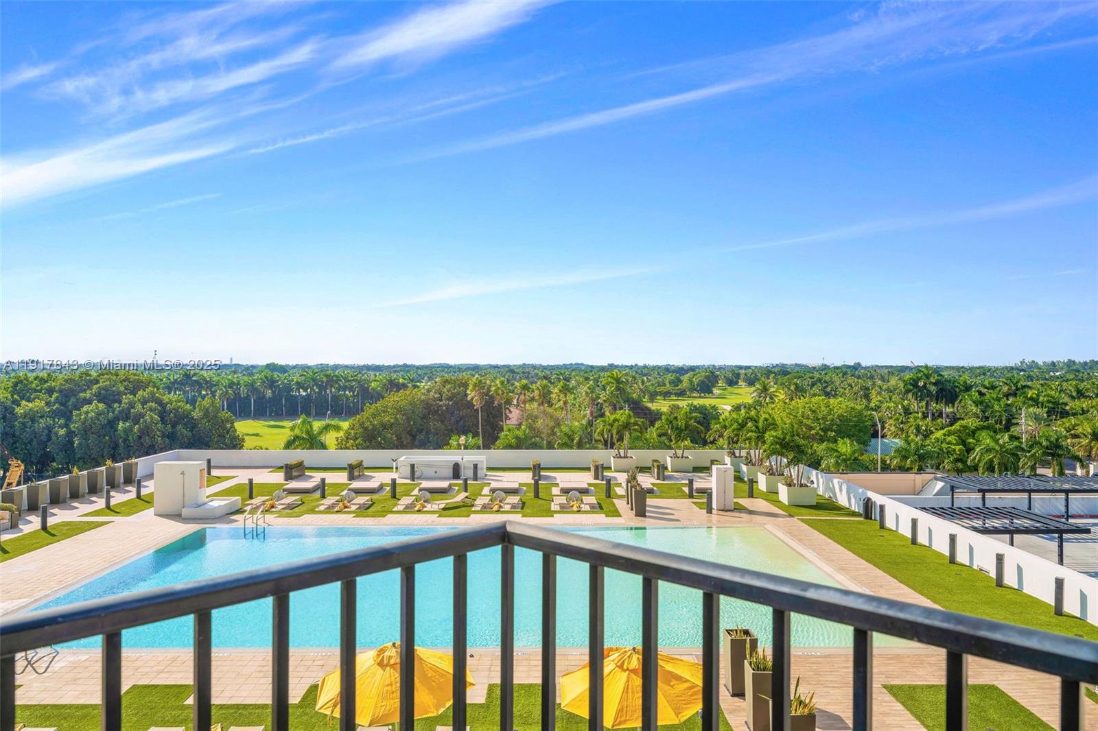 5252 NW 85th Ave # 504