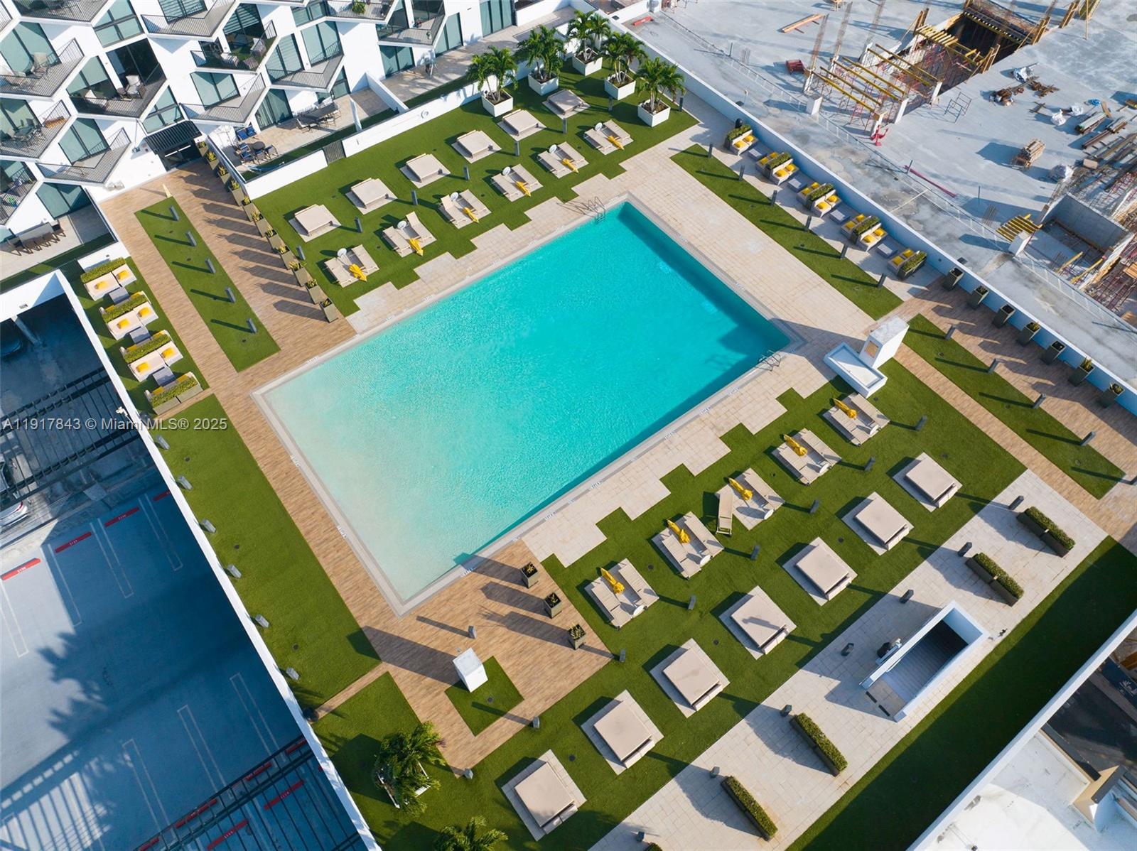 5252 NW 85th Ave # 504