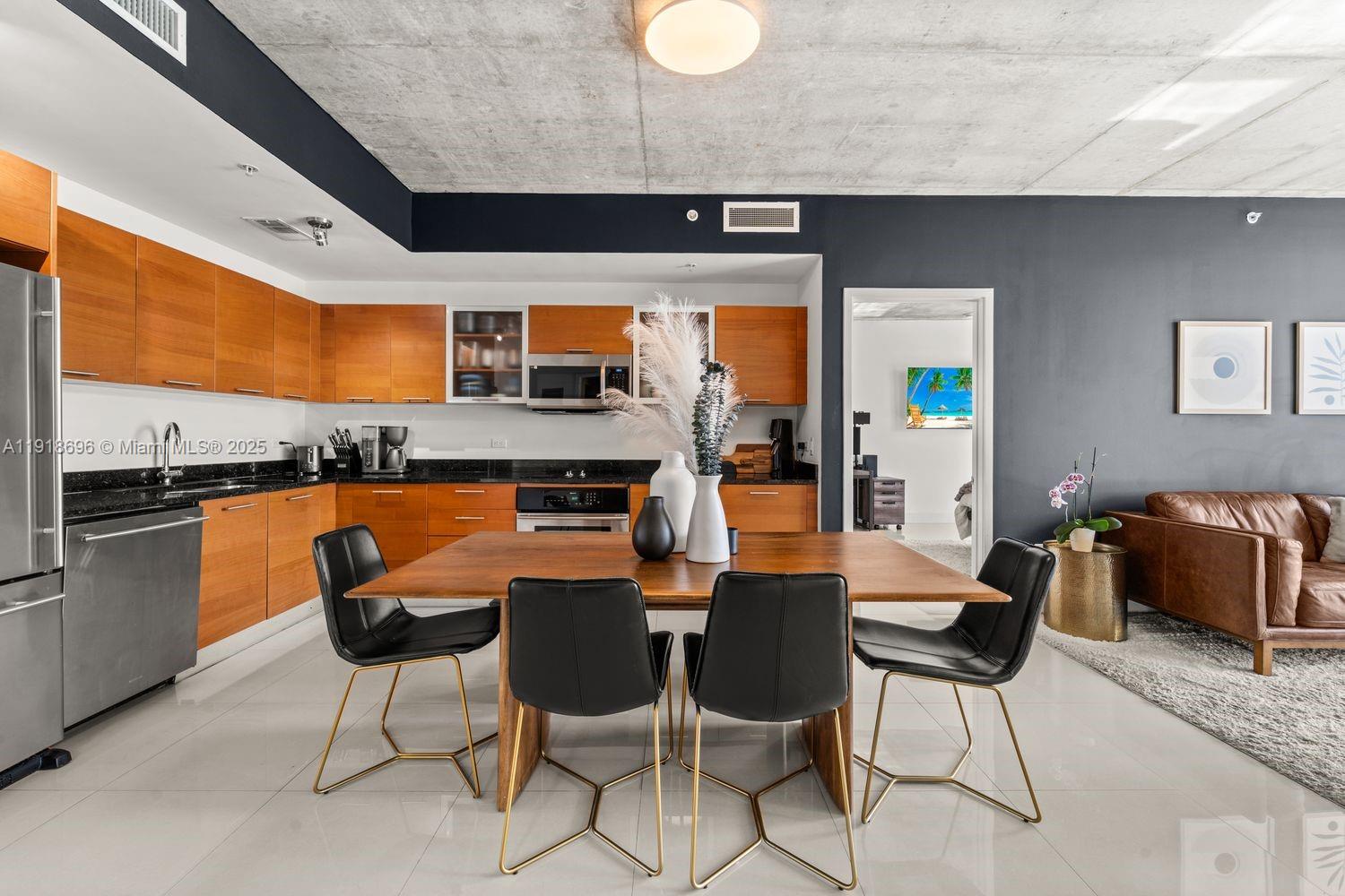 3470 E Coast Ave # H0402