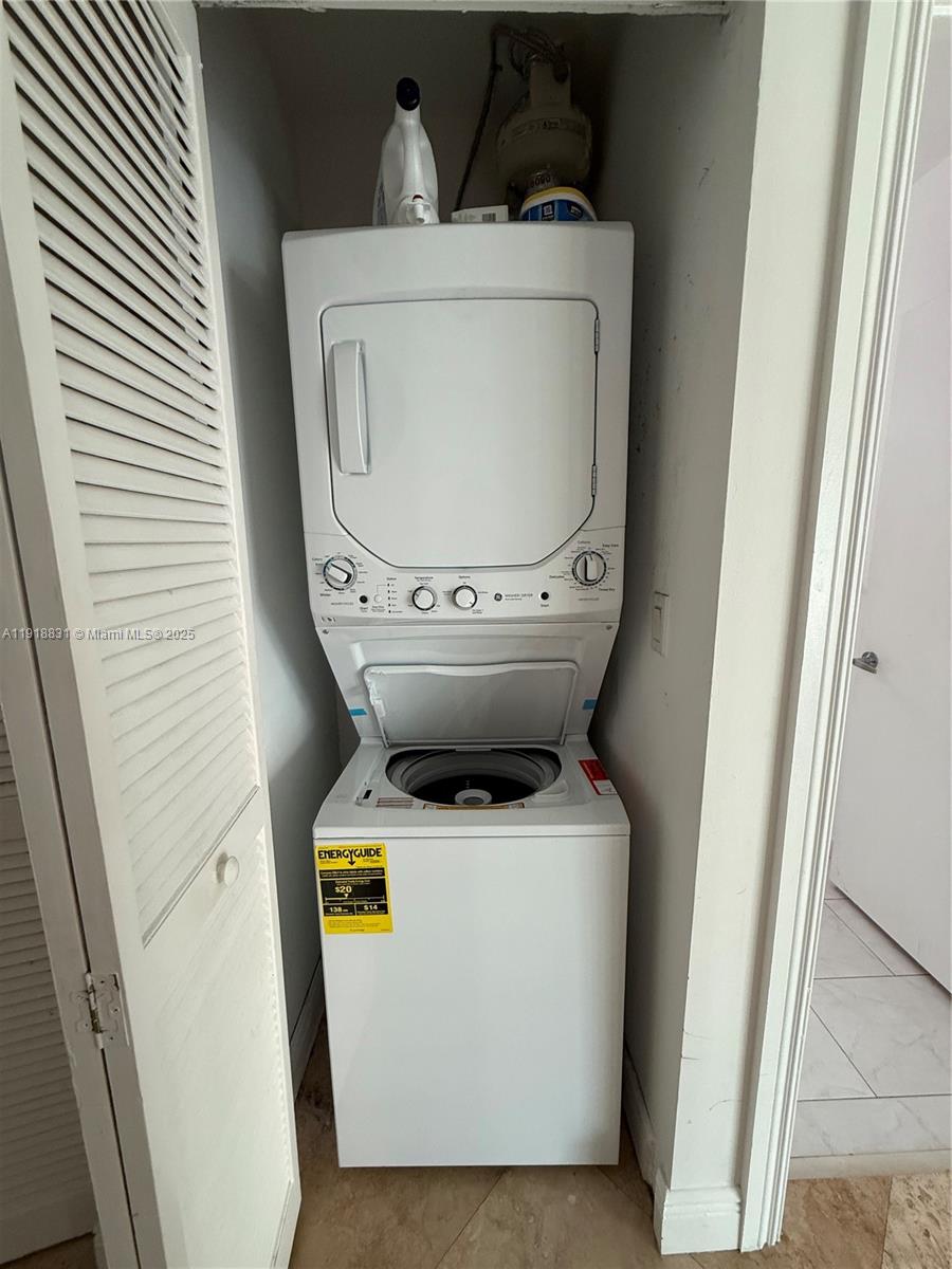 133 NE 2nd Ave # 2912