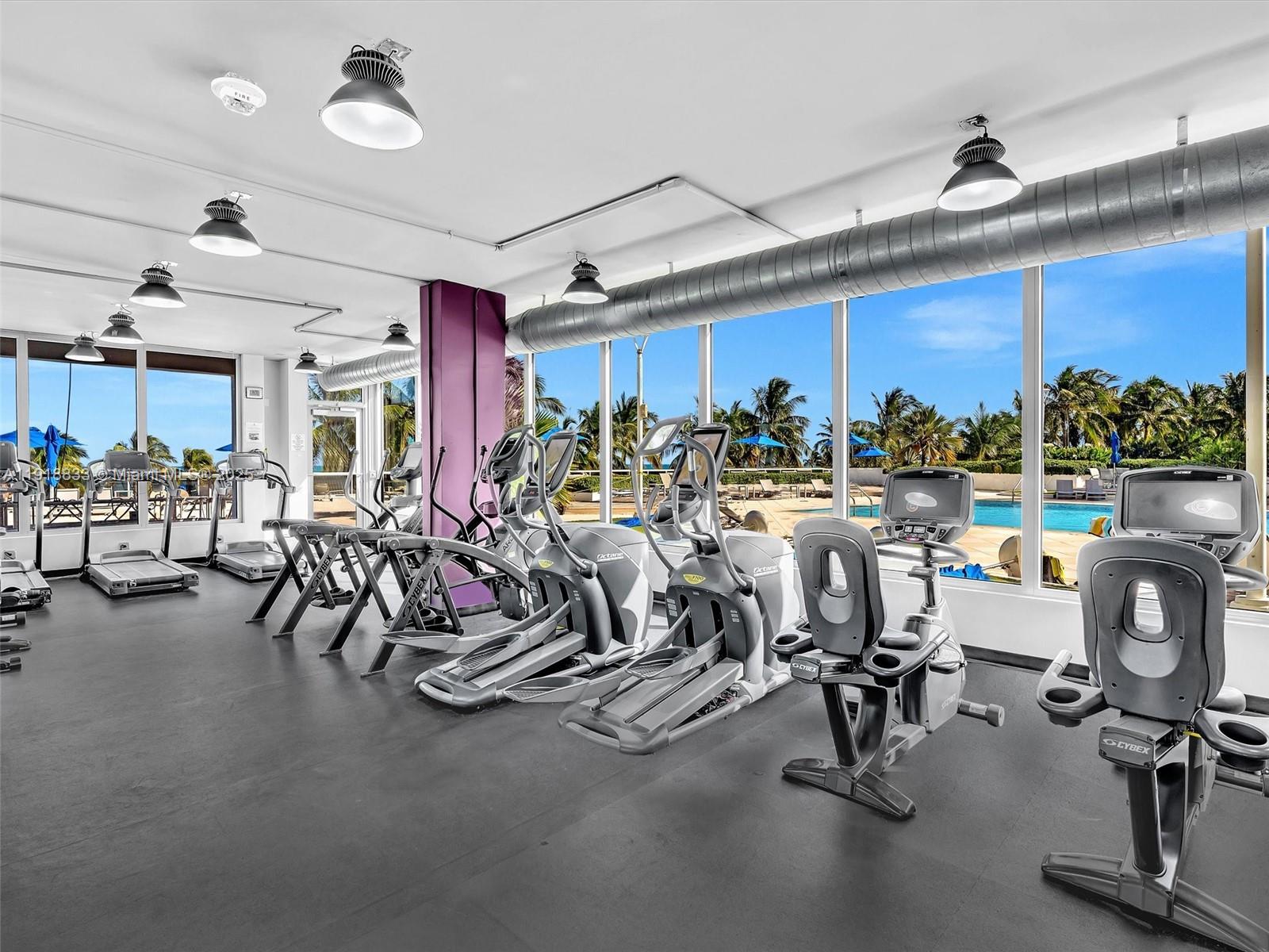 100 Lincoln Rd # 710