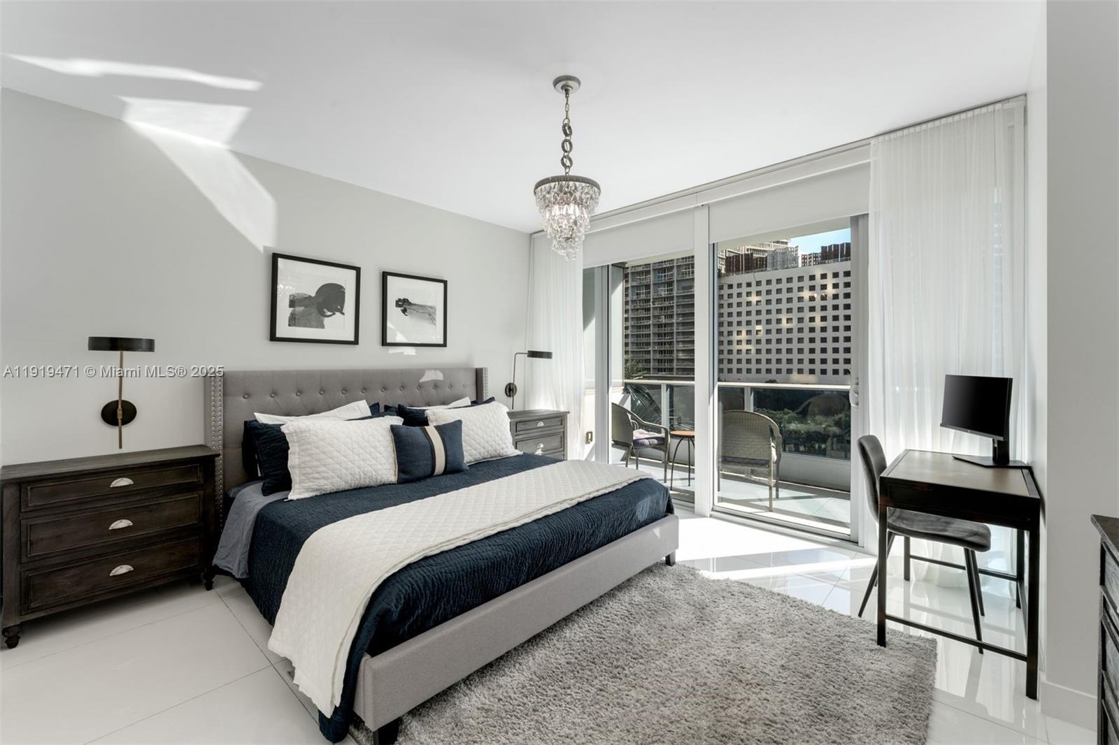 200 Biscayne Boulevard Way # 303